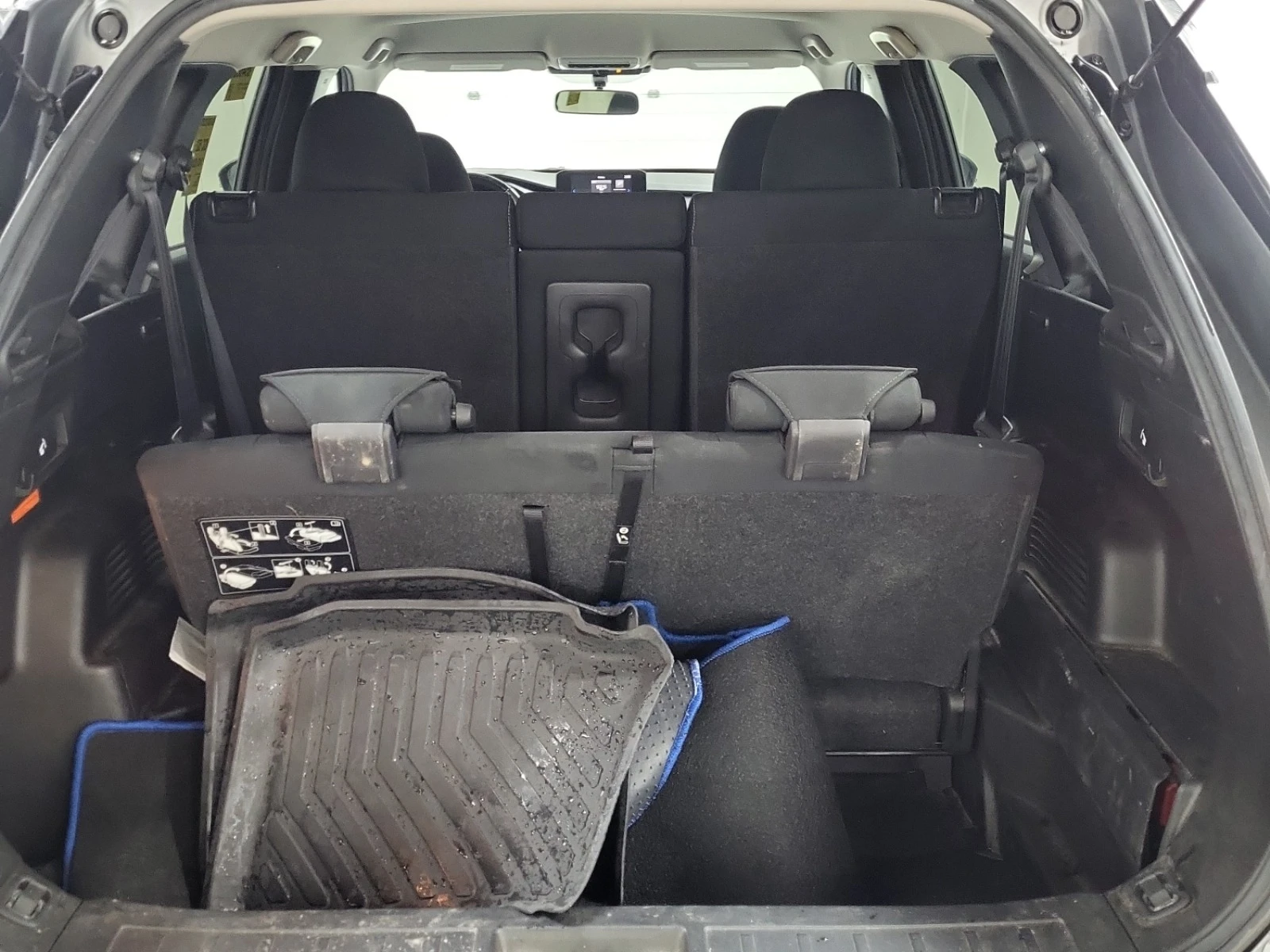 Mitsubishi Outlander PHEV ES HYBRID * * CARFAX * * АВТО КРЕДИТ * * , снимка 11 - Автомобили и джипове - 53728787