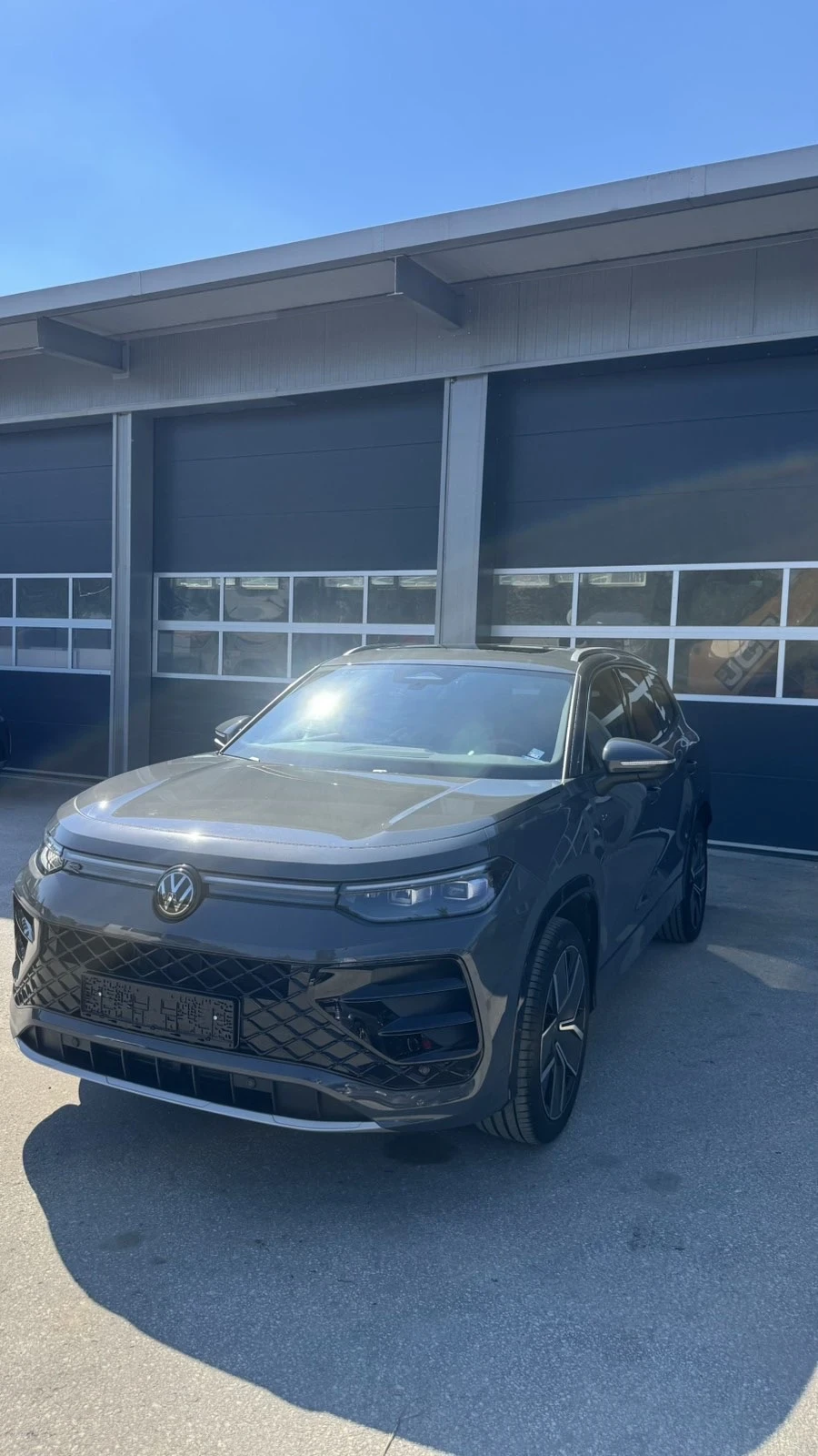 VW Tayron 1.5 eTSI R-line  НОВА!, снимка 4 - Автомобили и джипове - 54189981