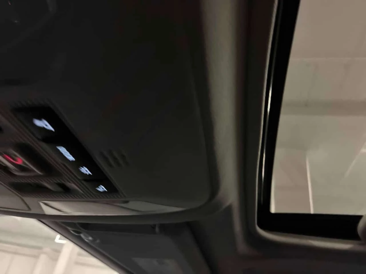 Toyota Rav4 * Hybrid XLE * CARFAX * ПАНО * KEYLESS * ПОДГРЕВ, снимка 14 - Автомобили и джипове - 54610081