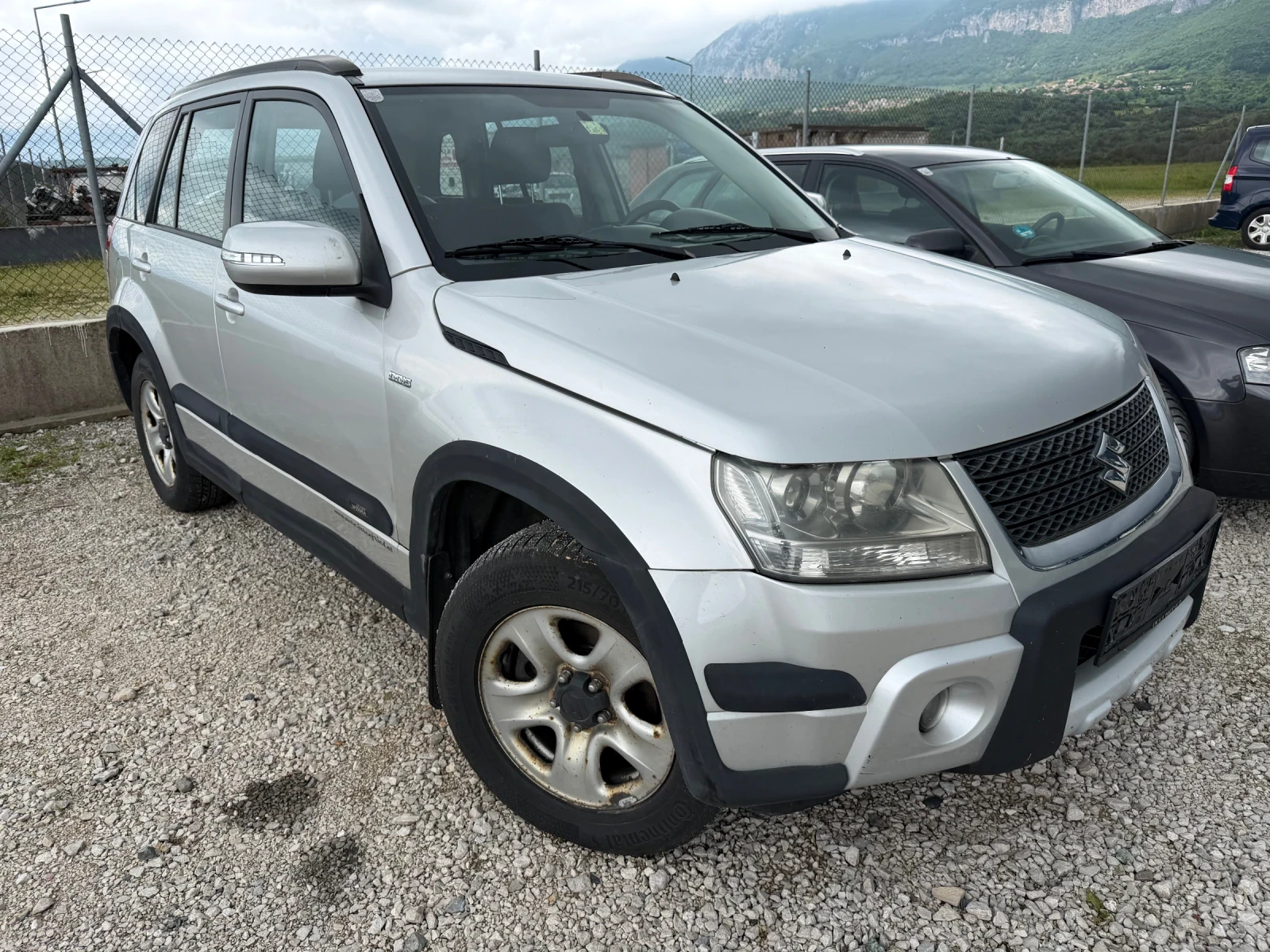 Suzuki Grand vitara 1.9/130�� 4�4 ����������� 180000�� | Mobile.bg � ����������� 3