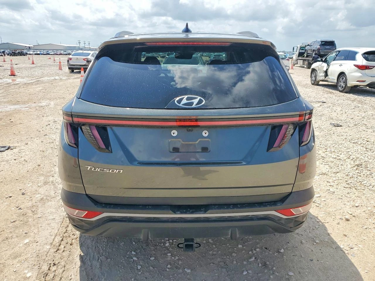 Hyundai Tucson 2.5l Sel, снимка 6 - Автомобили и джипове - 54888468