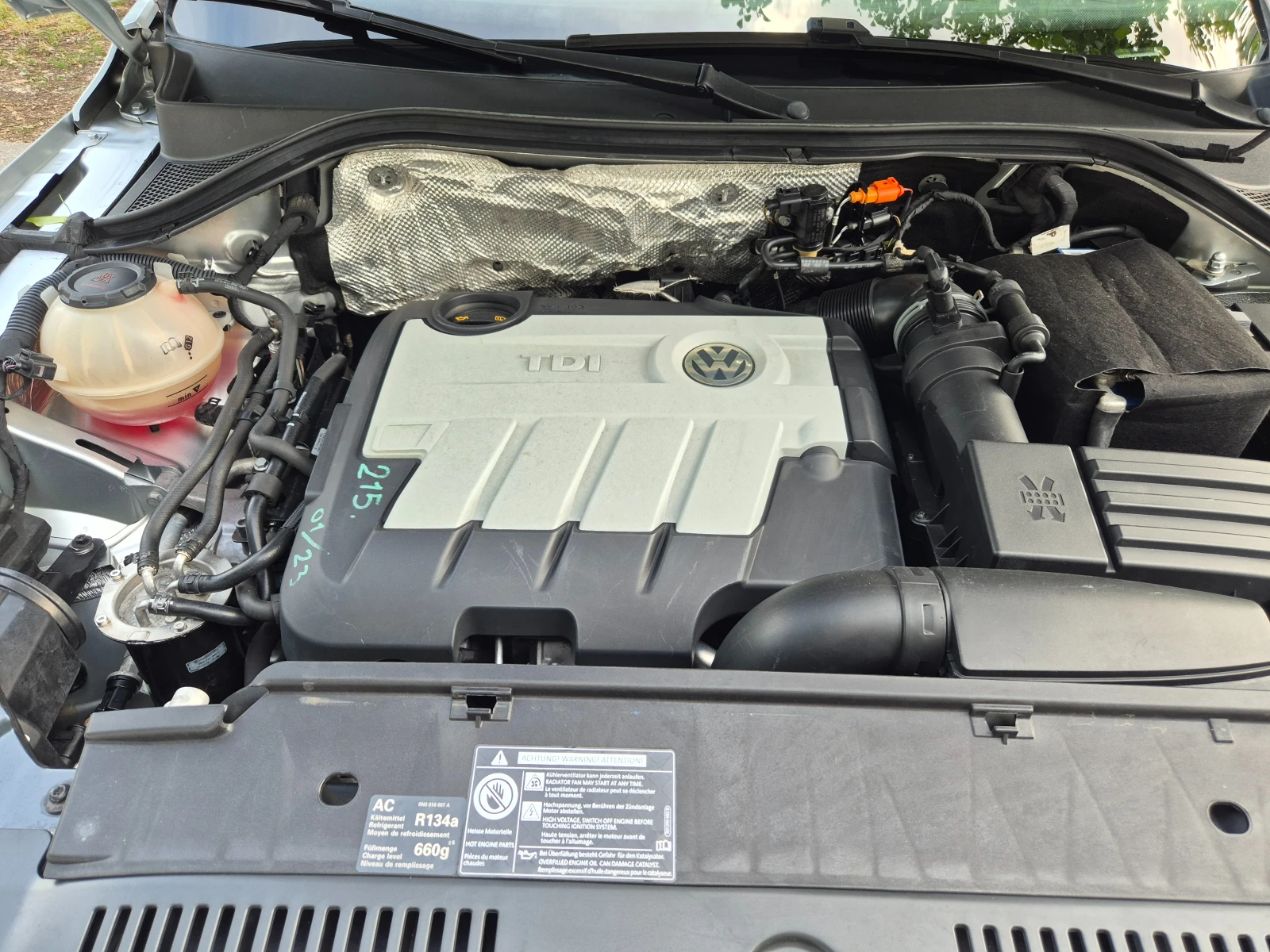 VW Tiguan 2.0TDI 4MOTION 4X4 NAVI ВНОС ИТАЛИЯ БЕЗ РЪЖДИ , снимка 17 - Автомобили и джипове - 54981163