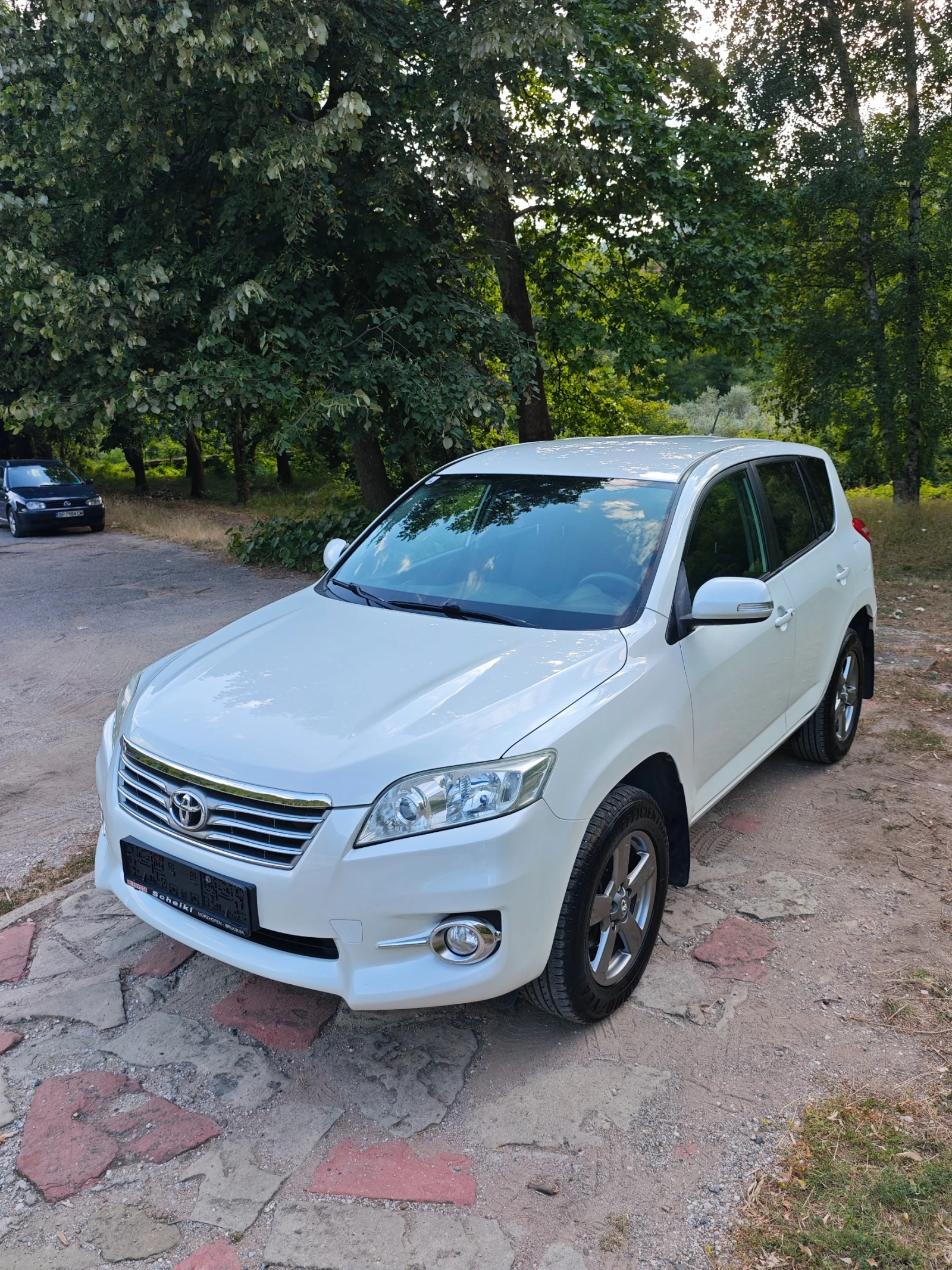 Toyota Rav4 2.2D4D Н.ФЕЙС, снимка 14 - Автомобили и джипове - 55460102