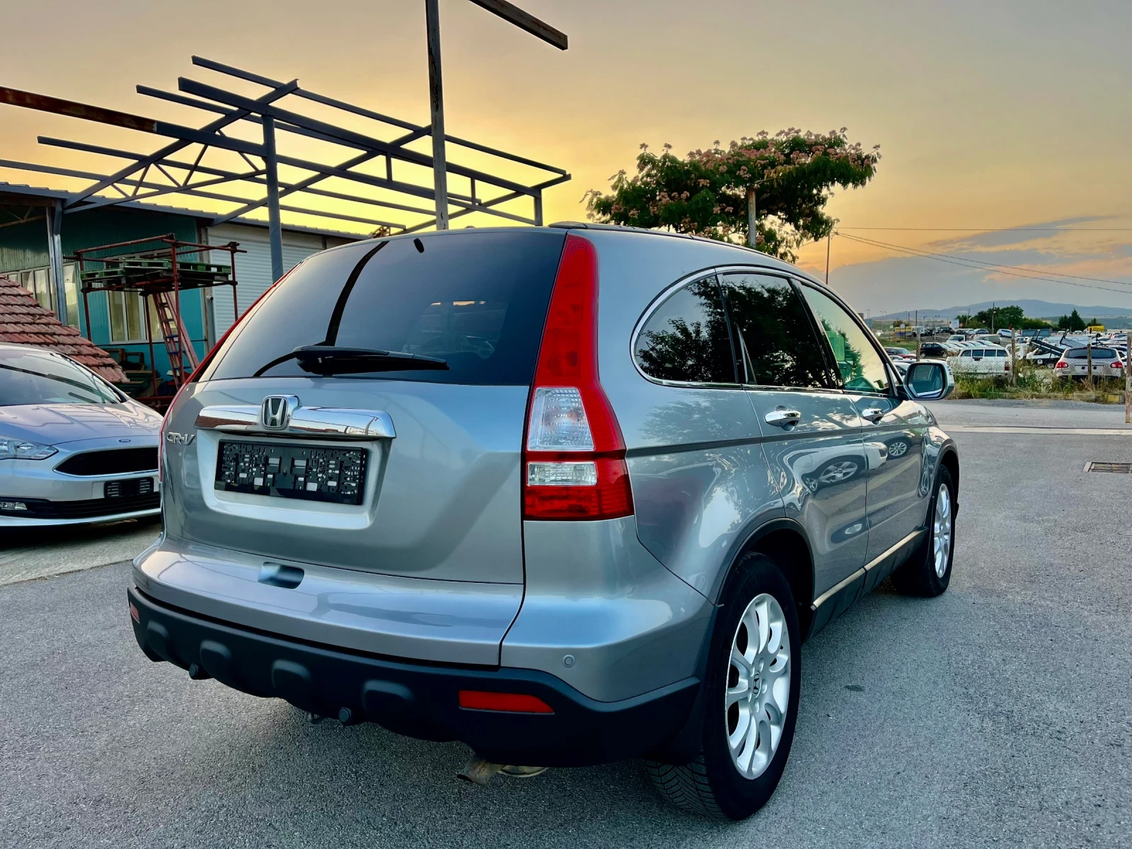 Honda Cr-v 2.2 i-CTDI 4x4, снимка 4 - Автомобили и джипове - 55666430