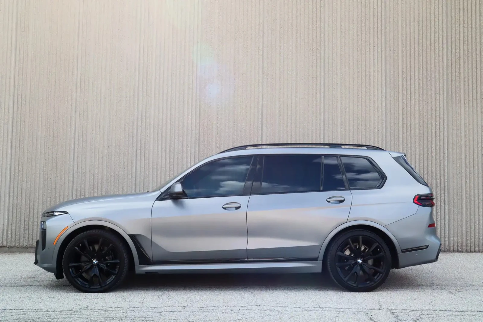 BMW X7 MPACK* LCI* HUD* ОБДУХ* МАСАЖ, снимка 6 - Автомобили и джипове - 55986692