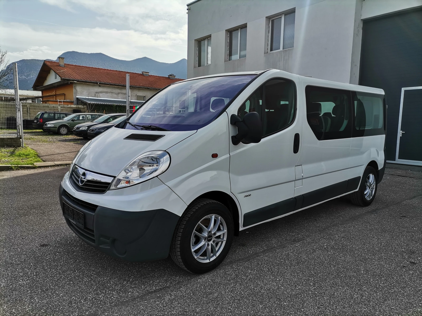 Opel Vivaro 2.0 DCI* MAXI* 9Места.УНИКАТ - изображение 5