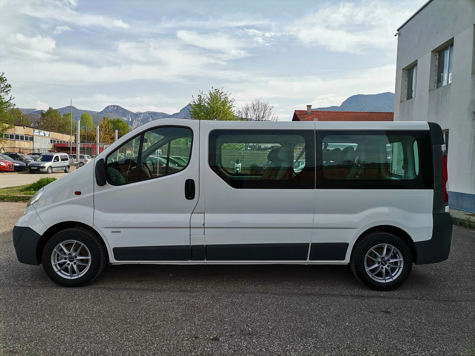 Opel Vivaro 2.0 DCI* MAXI* 9Места.УНИКАТ - изображение 6