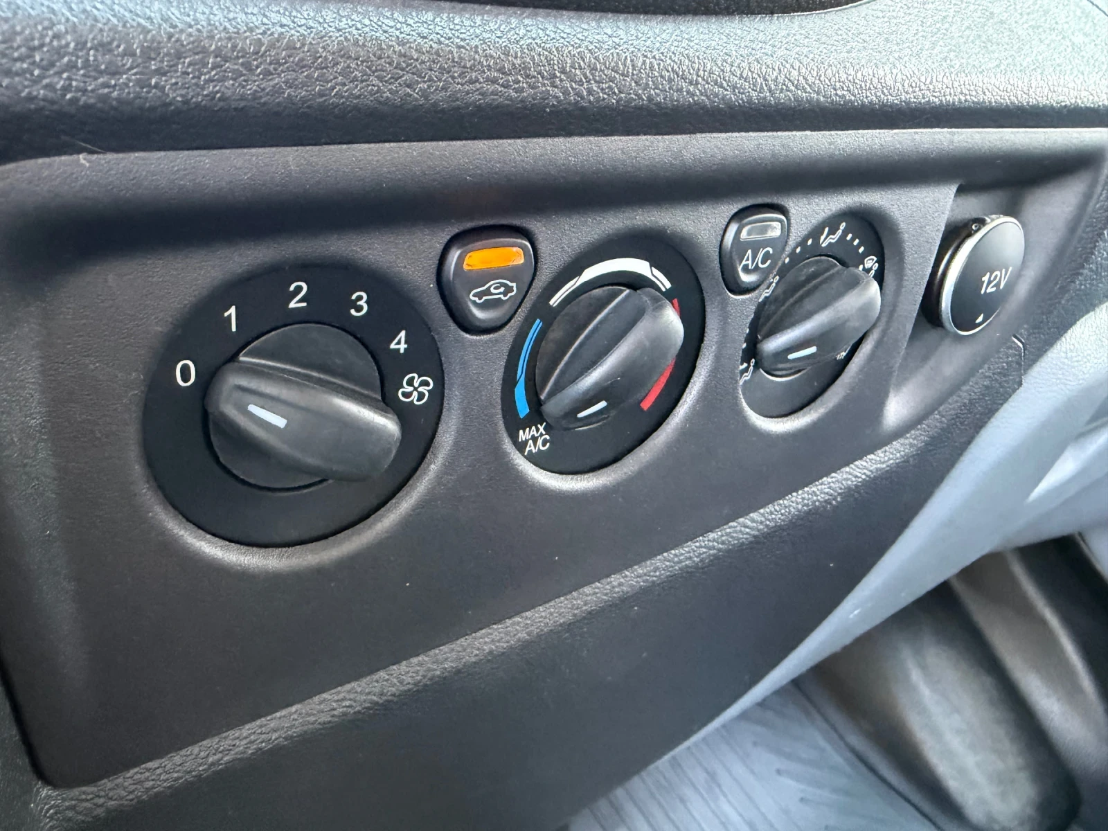 Ford Transit MAXI* двойна* ГУМА* Клима, снимка 12 - Бусове и автобуси - 55092223