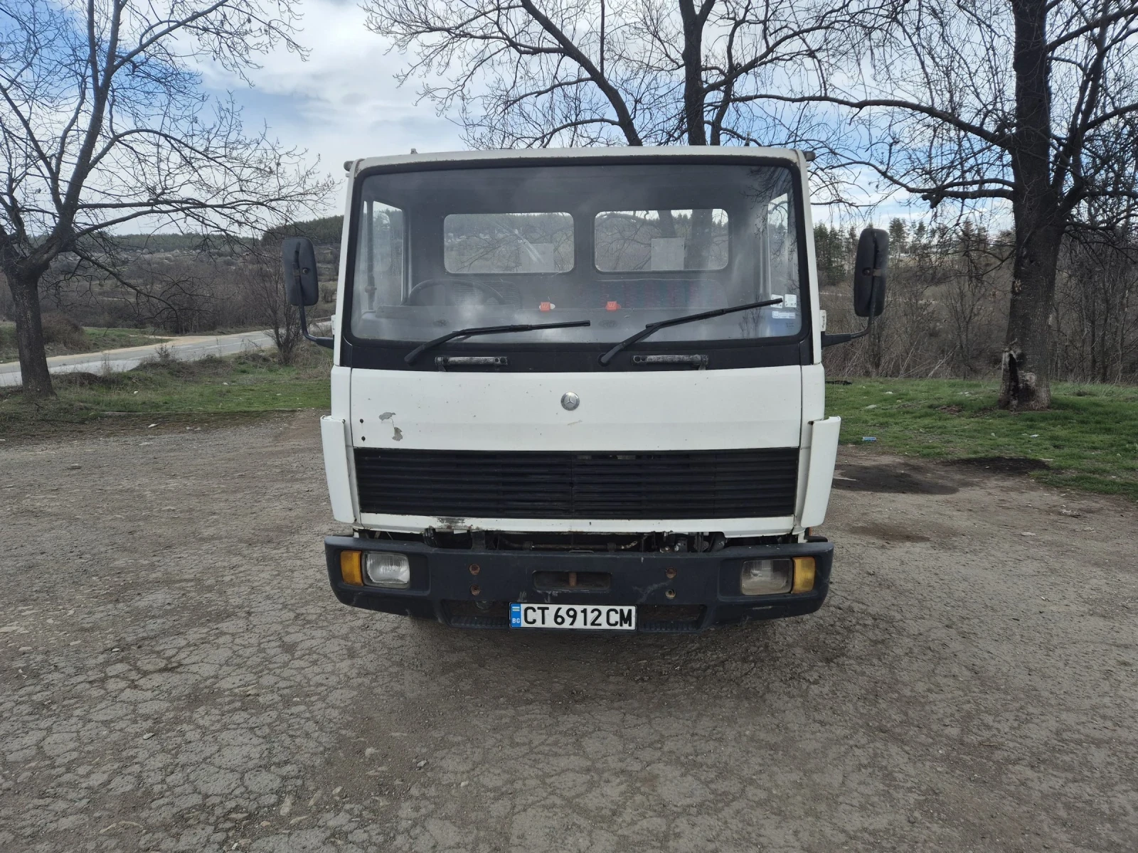Mercedes-Benz 814 Десен волан - изображение 8