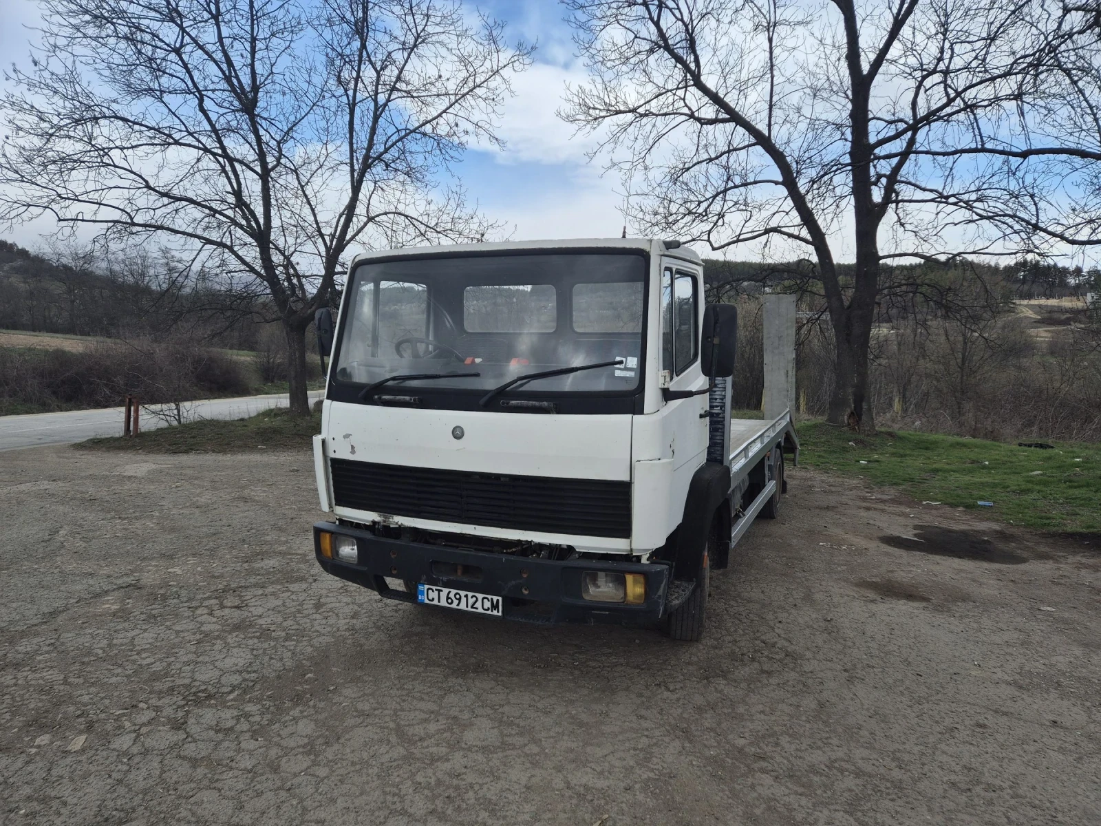 Mercedes-Benz 814 Десен волан - изображение 4