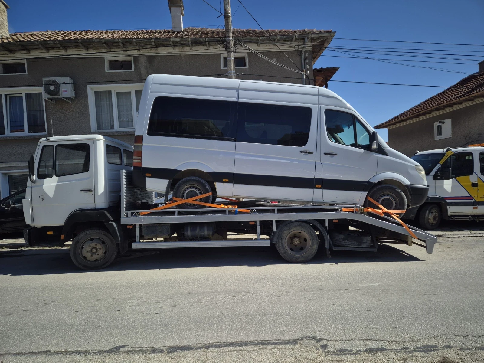 Mercedes-Benz 814 Десен волан - изображение 9