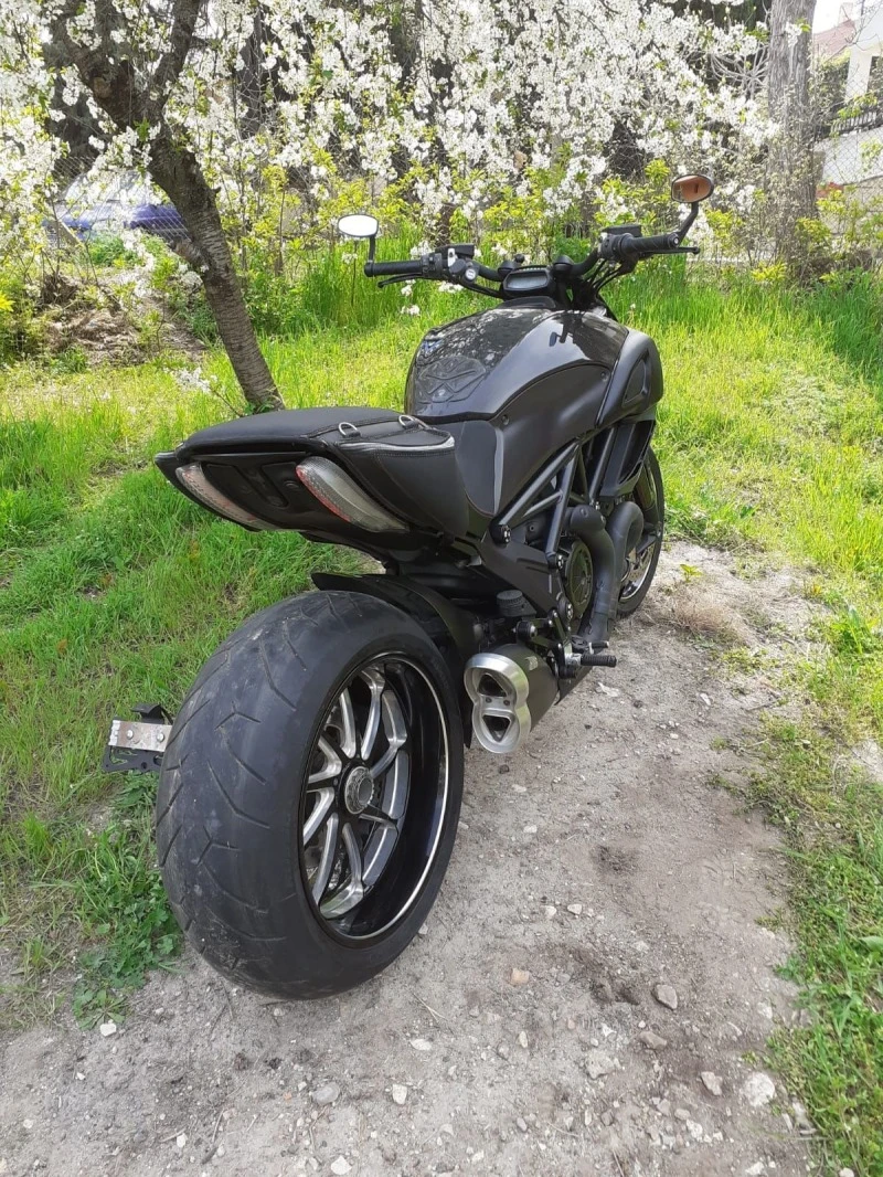 Ducati Diavel, снимка 13 - Мотоциклети и мототехника - 47014477