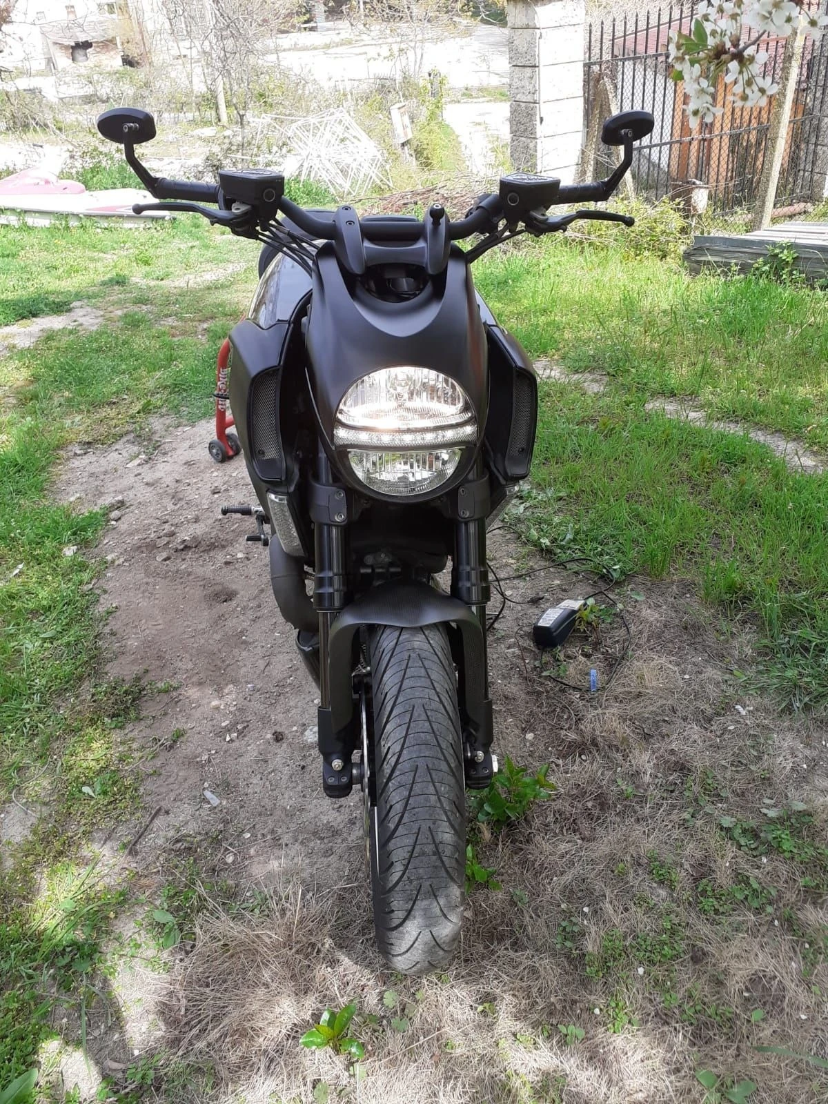 Ducati Diavel | Mobile.bg   11