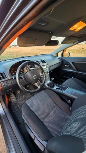 Toyota Avensis 2.0D4D, снимка 5