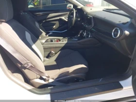 Chevrolet Camaro 1LT - 12612 € / 24666.93 лв. - 76856443 7