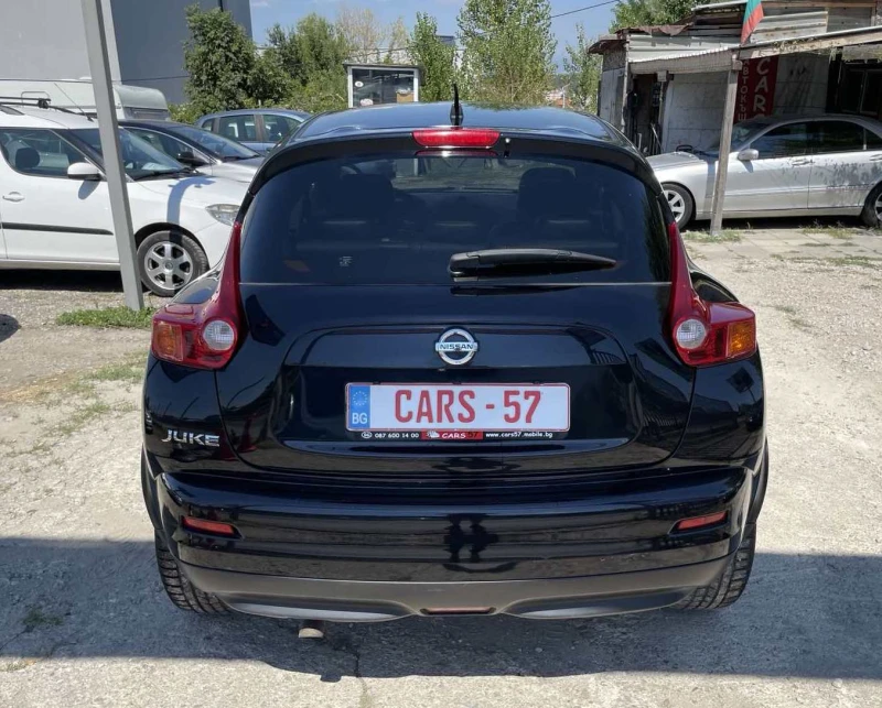 Nissan Juke 1.6Т 4x4, снимка 6 - Автомобили и джипове - 46842529