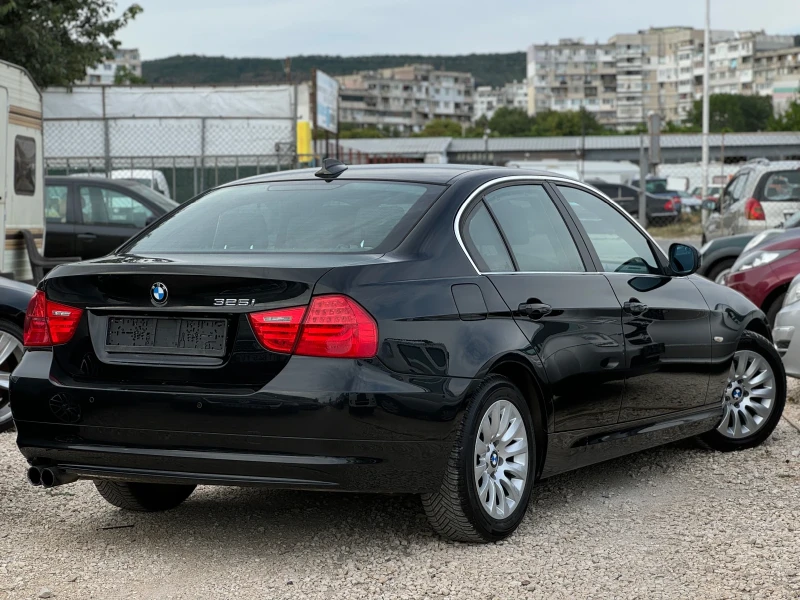 BMW 325 3.0i* FACE* NAVI* , снимка 2 - Автомобили и джипове - 47292088