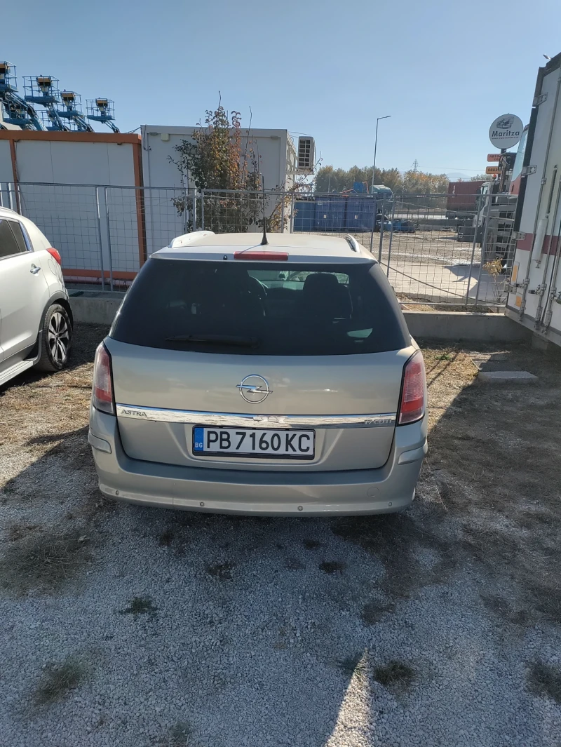 Opel Astra 1.7TDI, снимка 3 - Автомобили и джипове - 47887833