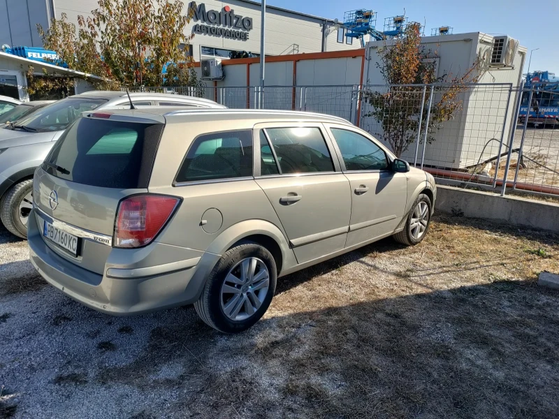 Opel Astra 1.7TDI, снимка 4 - Автомобили и джипове - 47887833