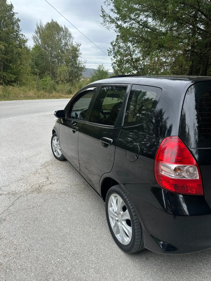 Honda Jazz, снимка 11 - Автомобили и джипове - 51851998