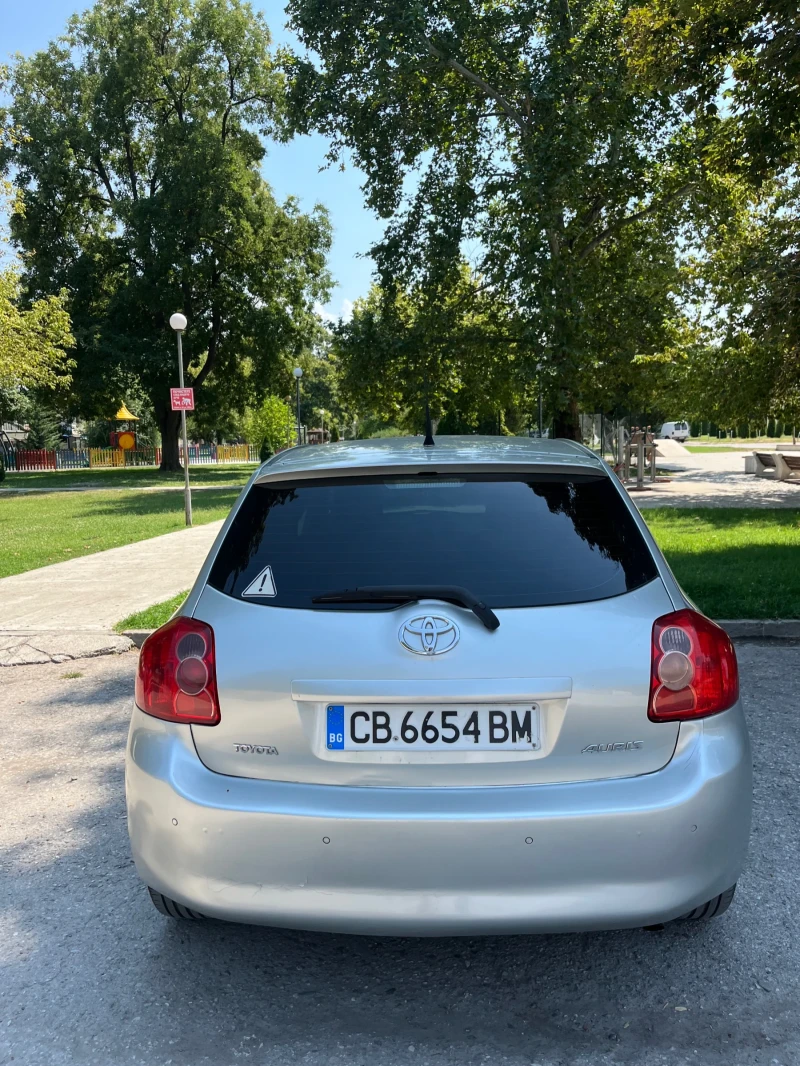 Toyota Auris, снимка 4 - Автомобили и джипове - 52197313