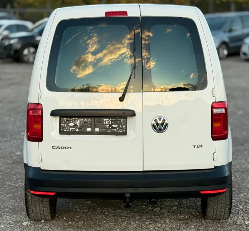 VW Caddy 2.0TDi 122к.с * 4-Motion* * Климатик* * Дистроник*, снимка 5 - Автомобили и джипове - 52226178