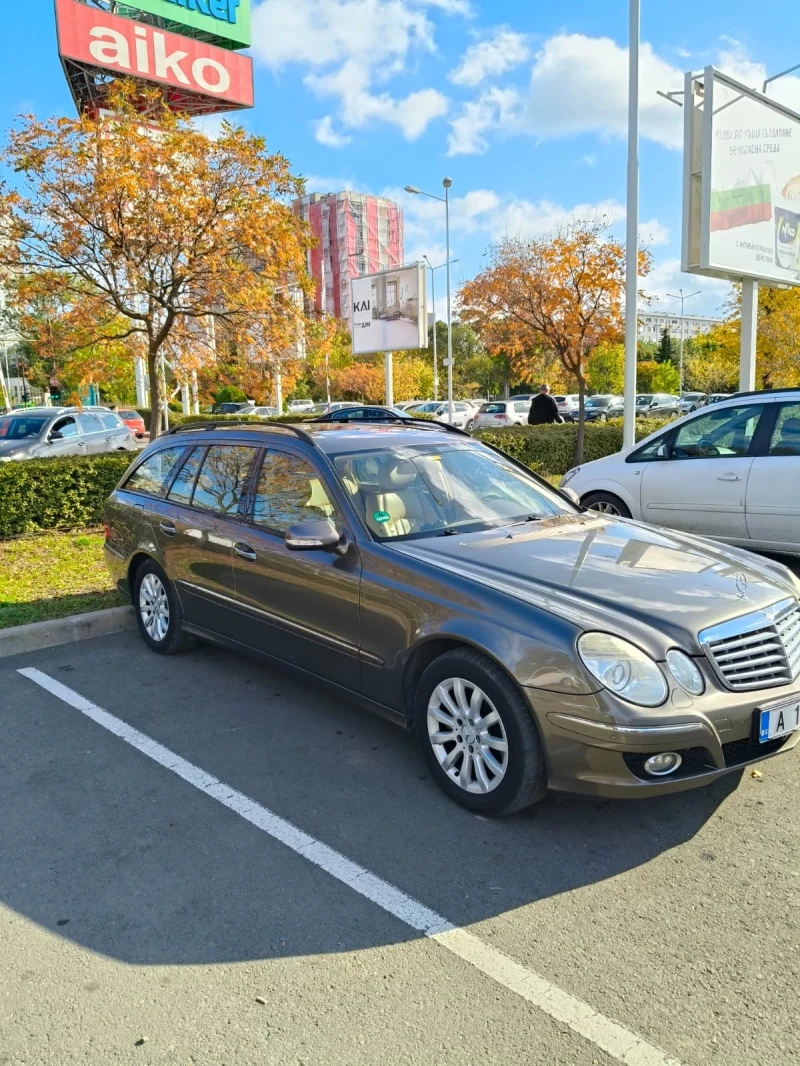 Mercedes-Benz E 320, снимка 4 - Автомобили и джипове - 52340033