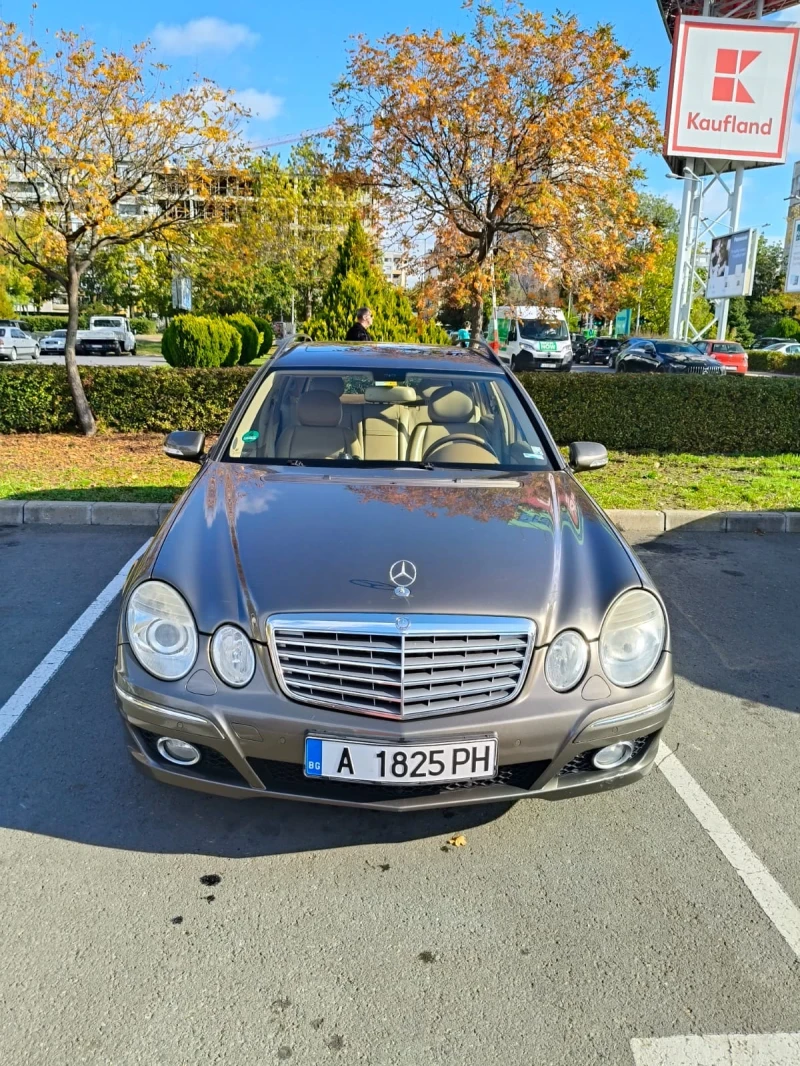 Mercedes-Benz E 320, снимка 2 - Автомобили и джипове - 52340033