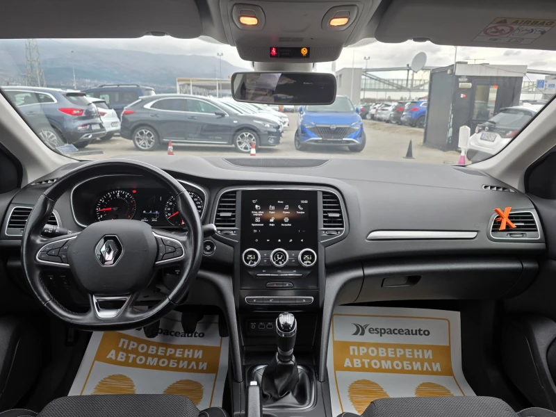 Renault Megane 1.3TCe/140к.с/Techno, снимка 8 - Автомобили и джипове - 52477593