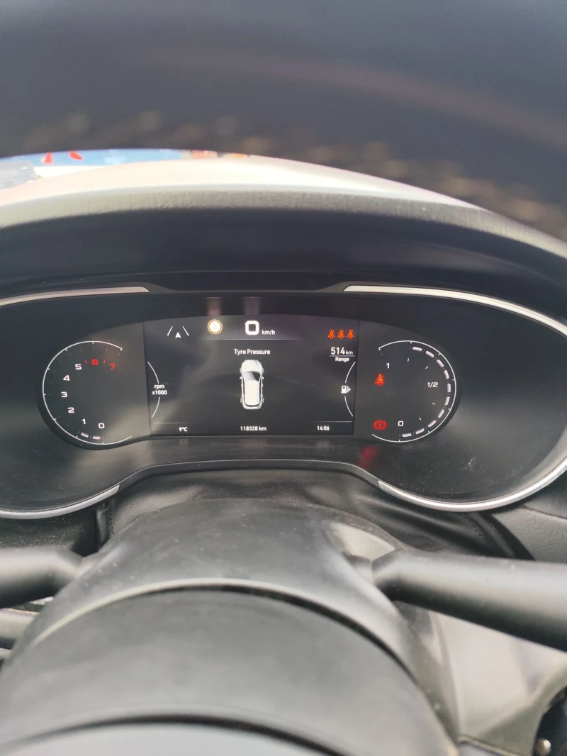 Fiat Tipo Cross, снимка 12 - Автомобили и джипове - 53224539