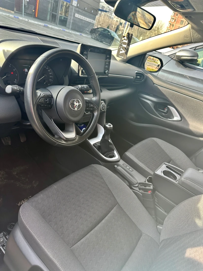 Toyota Yaris, снимка 4 - Автомобили и джипове - 52840579