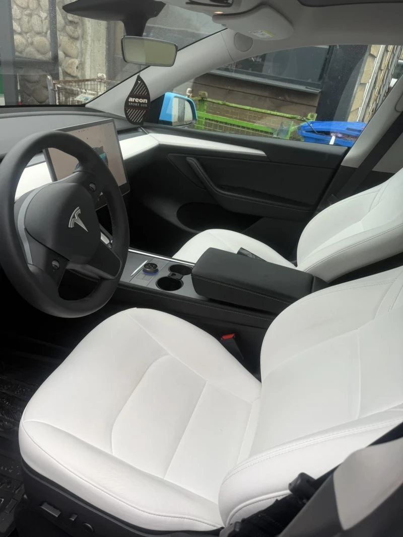 Tesla Model Y Long Range Dual Motor 4x4, снимка 4 - Автомобили и джипове - 53269565