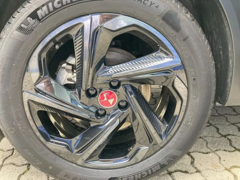 DS DS 3 E-TENSE/136HP/PERFORMANCE/HUD/CAM/LED/819g, снимка 11 - Автомобили и джипове - 53600284