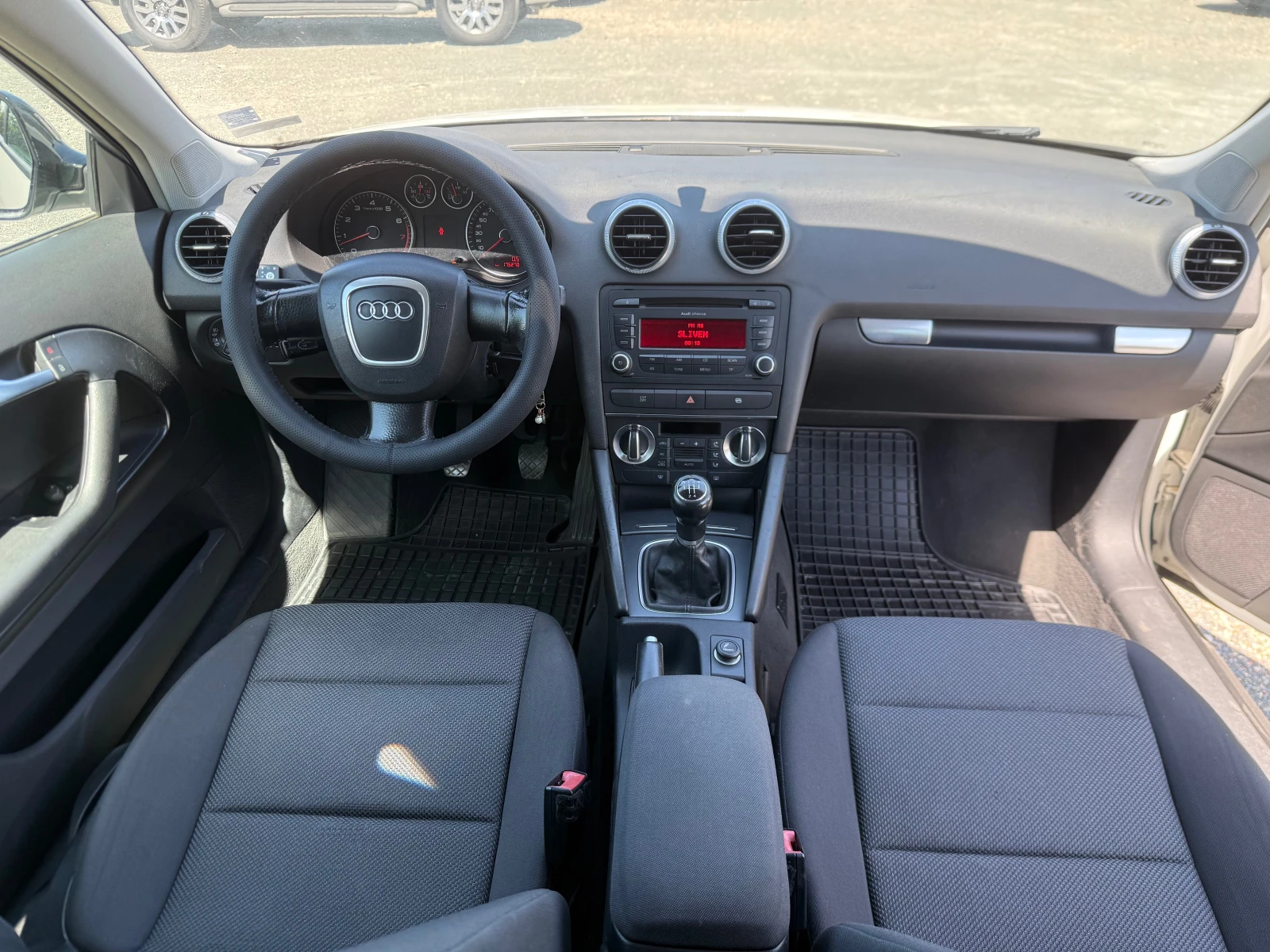 Audi A3 1.6 FACELIFT АГУ - изображение 7