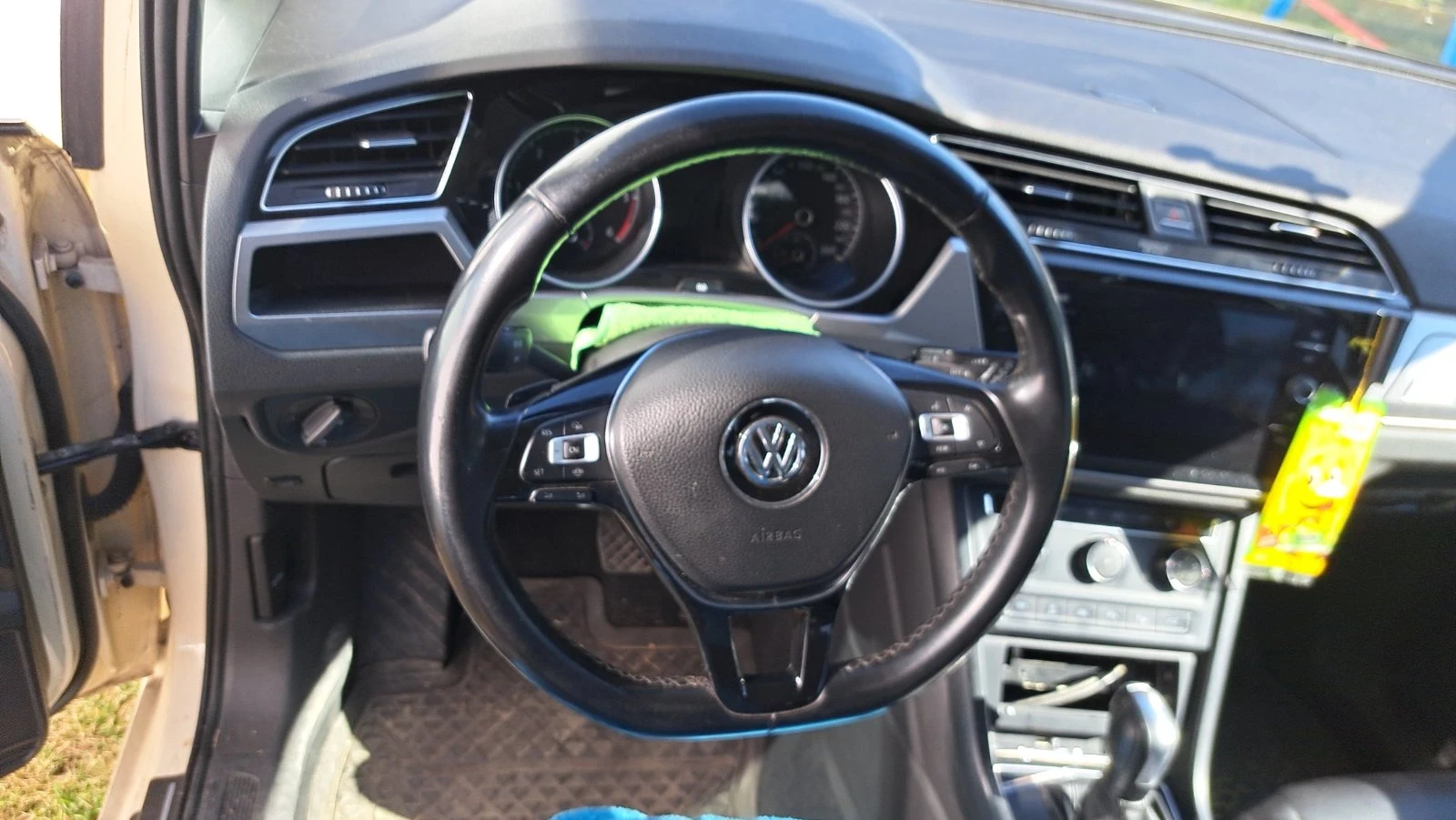 VW Touran Ван - изображение 4