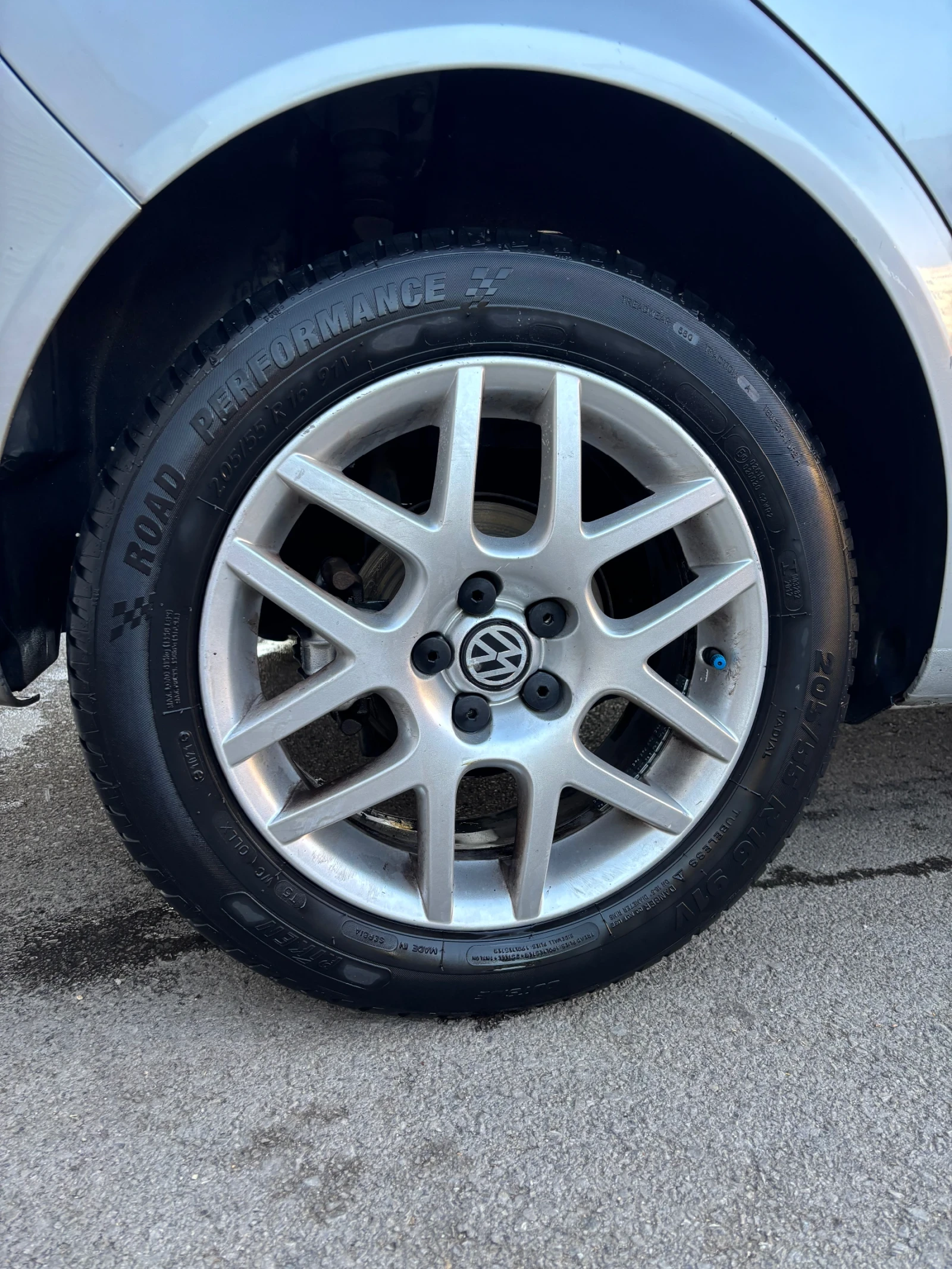 VW Golf 1.6 - 105 кс. - изображение 9
