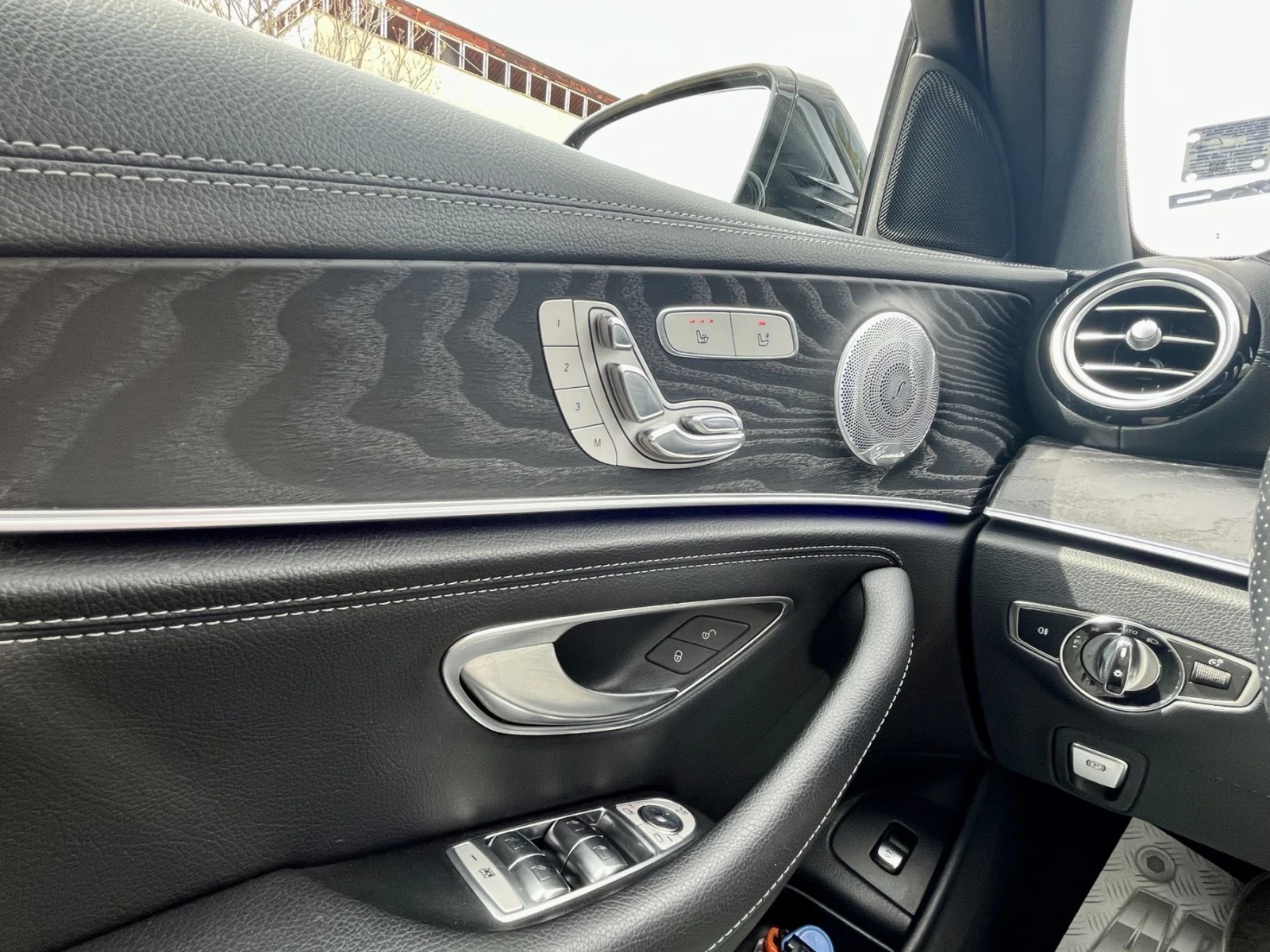 Mercedes-Benz E 220 AMG Line/1 /   | Mobile.bg   12