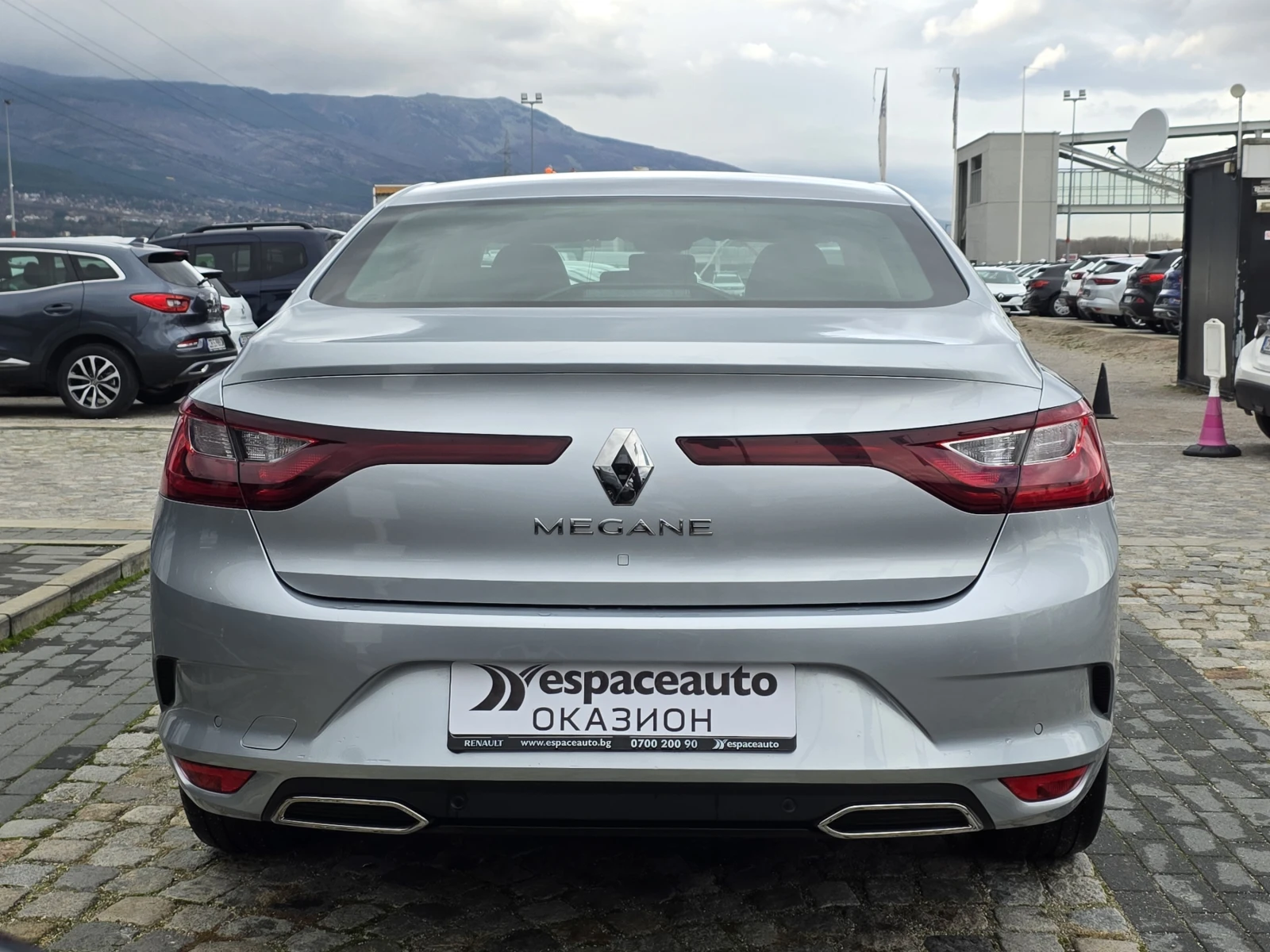 Renault Megane 1.3TCe/140к.с/Techno - изображение 5