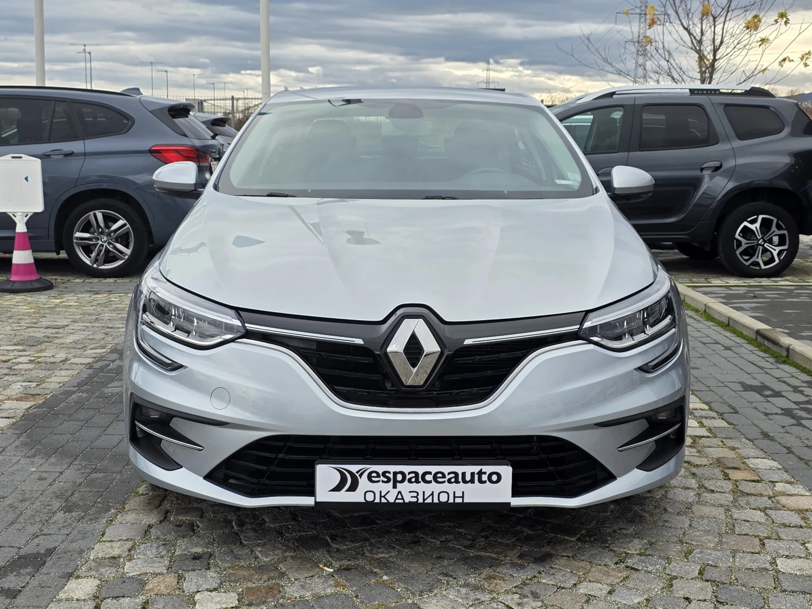 Renault Megane 1.3TCe/140к.с/Techno - изображение 2