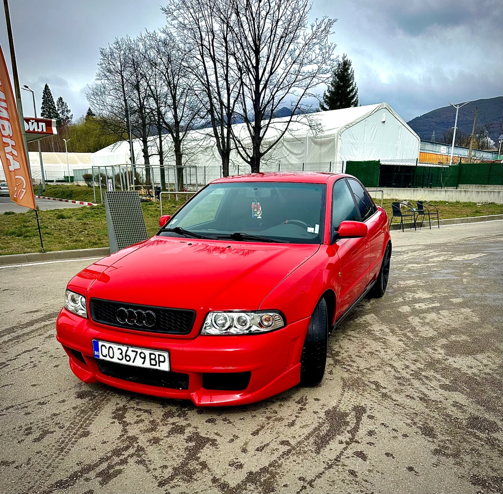 Audi A4, снимка 2 - Автомобили и джипове - 53937544