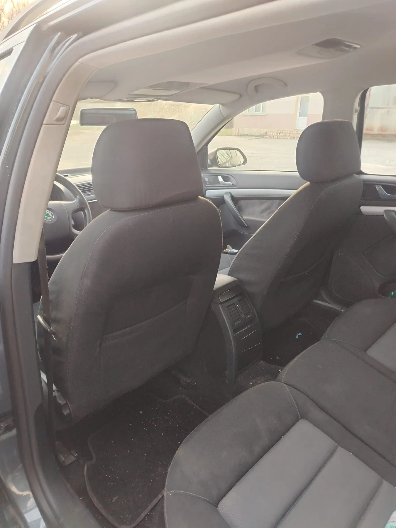 Skoda Octavia 2008 1.9TDI, снимка 9 - Автомобили и джипове - 54183778