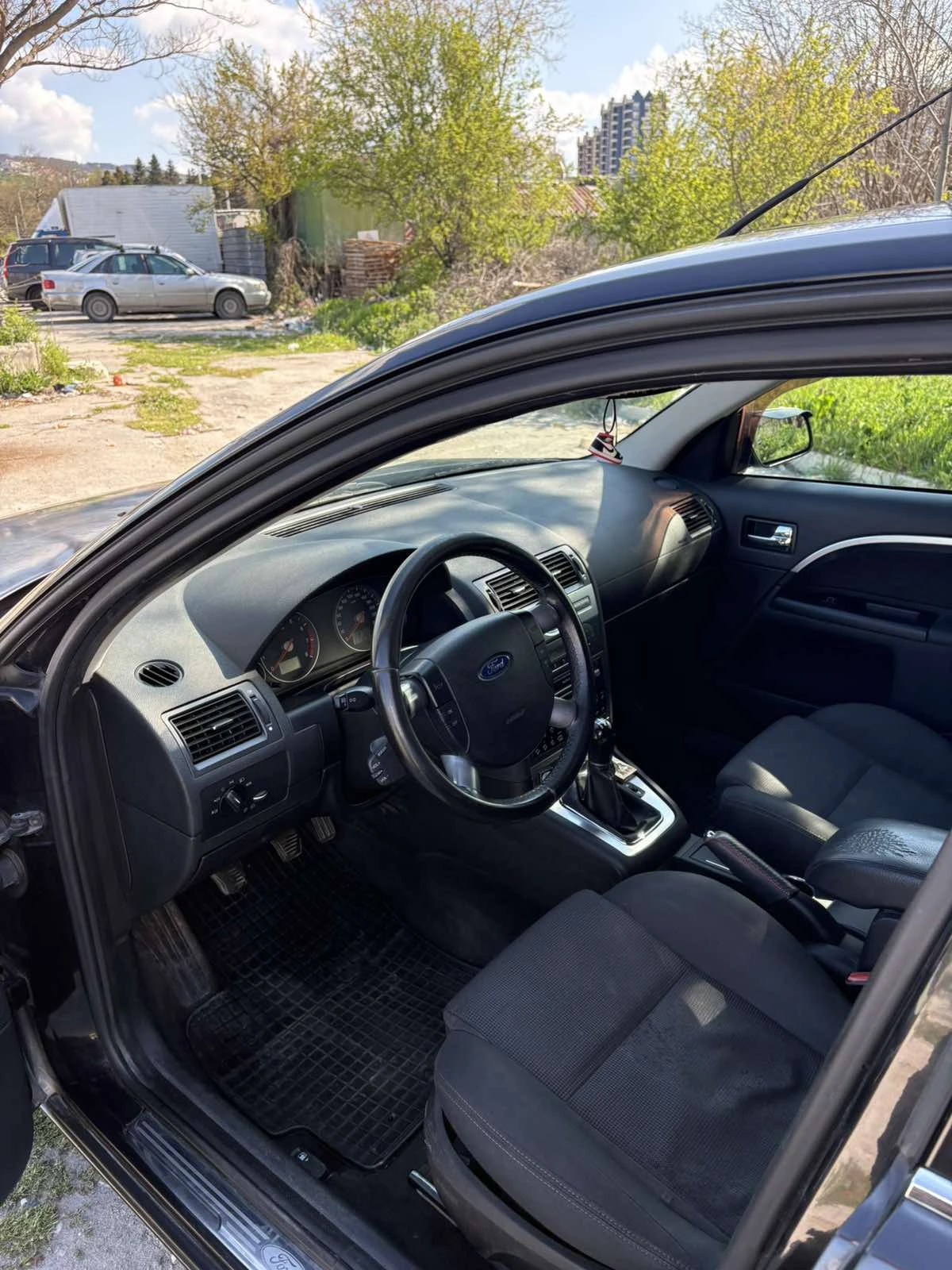 Ford Mondeo MK3 (B5Y) 2.0 16V, снимка 6 - Автомобили и джипове - 54255574