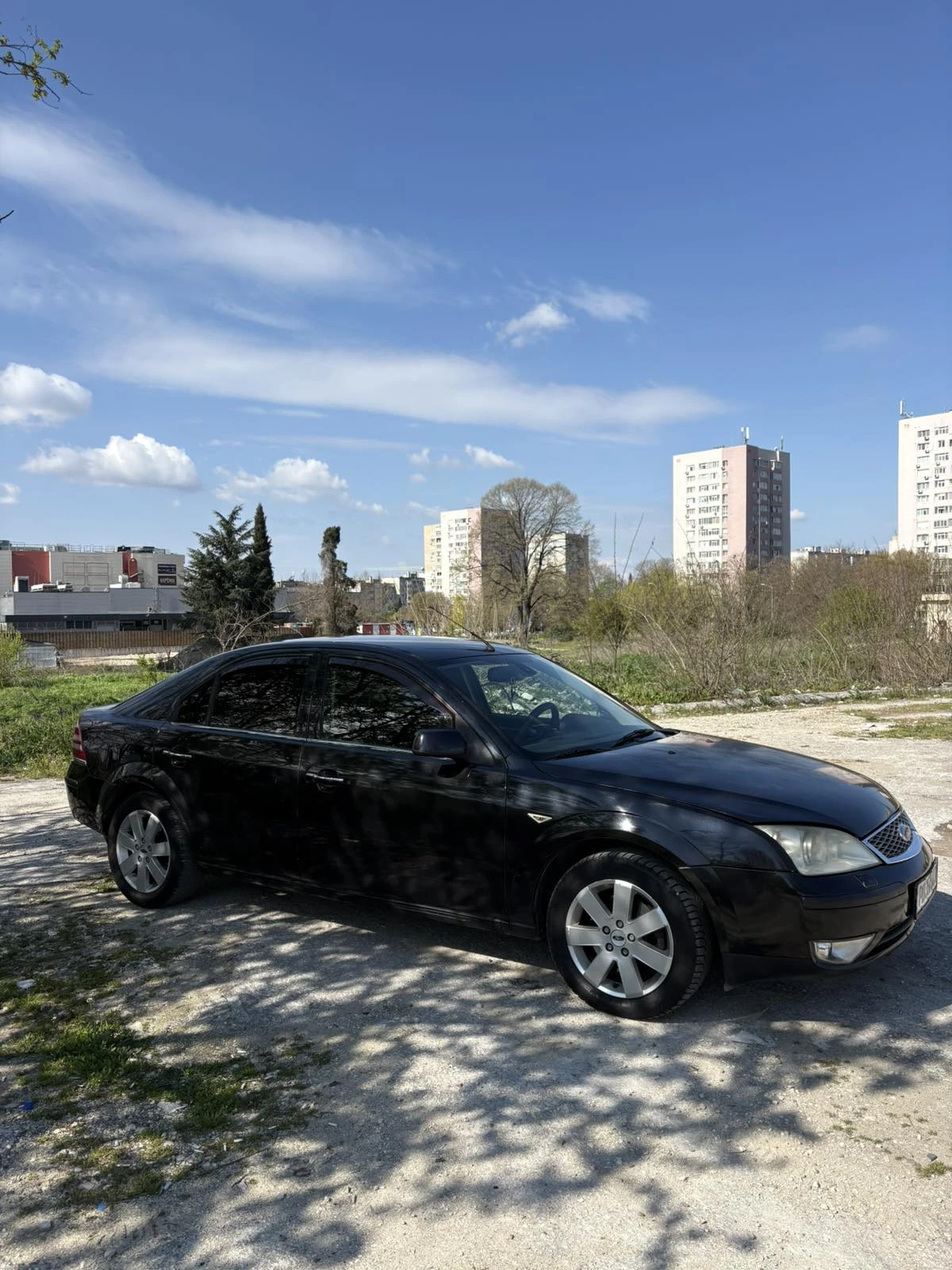 Ford Mondeo MK3 (B5Y) 2.0 16V, снимка 2 - Автомобили и джипове - 54255574