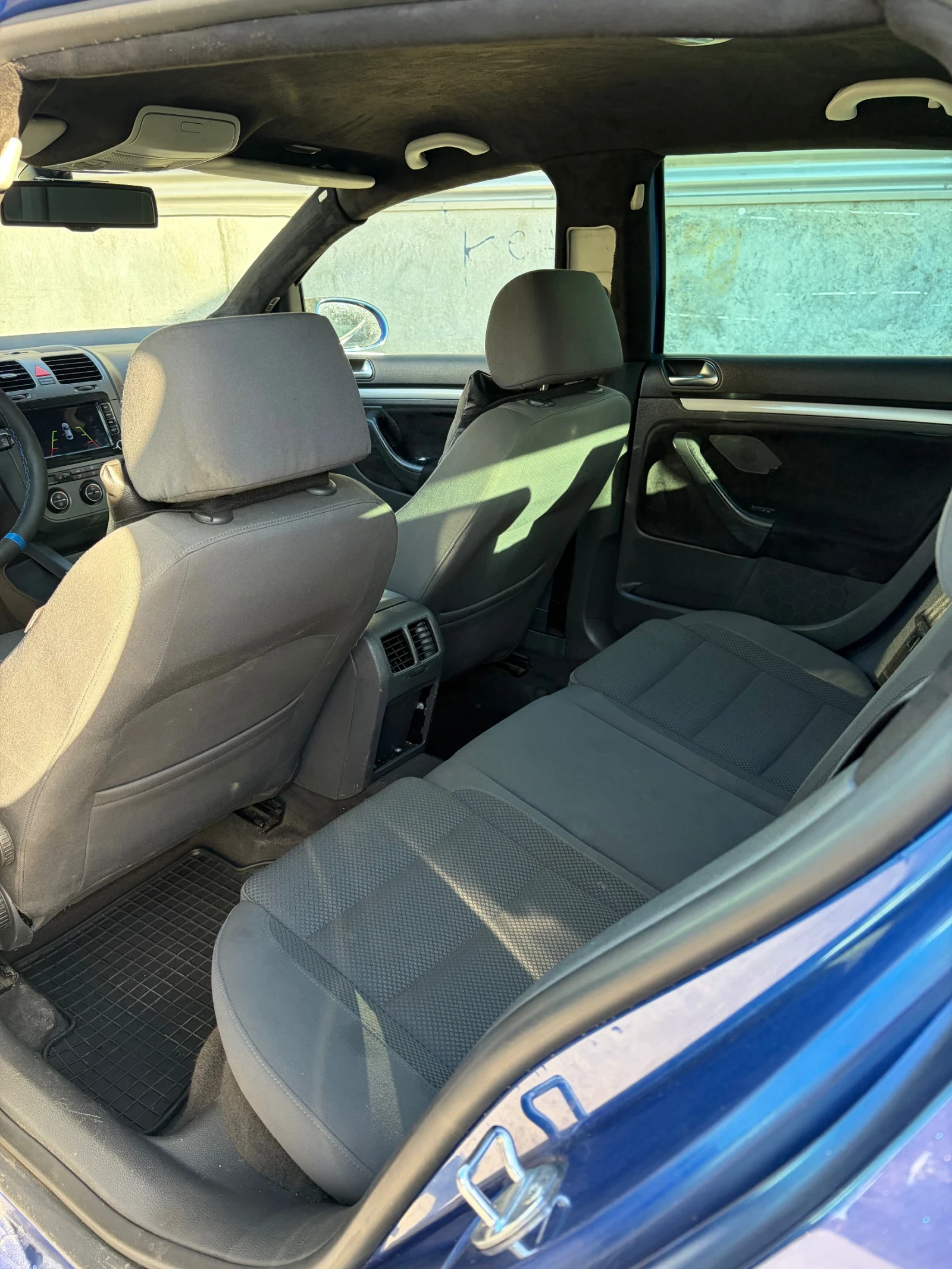 VW Golf 1.9 TDI 105 TOP, снимка 10 - Автомобили и джипове - 54296201