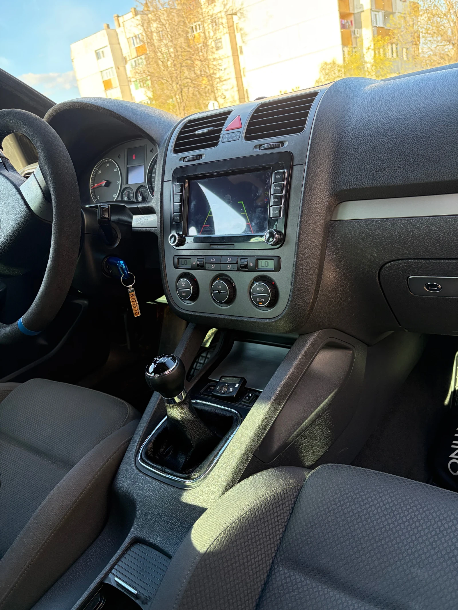 VW Golf 1.9 TDI 105 TOP, снимка 12 - Автомобили и джипове - 54296201