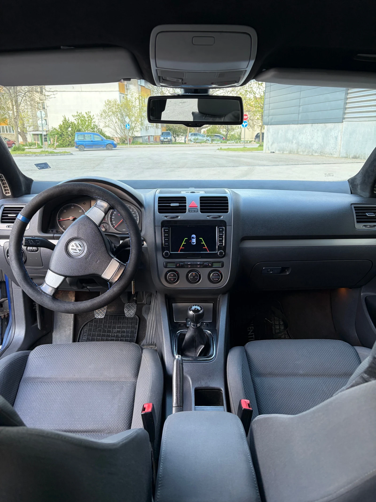 VW Golf 1.9 TDI 105 TOP, снимка 9 - Автомобили и джипове - 54296201
