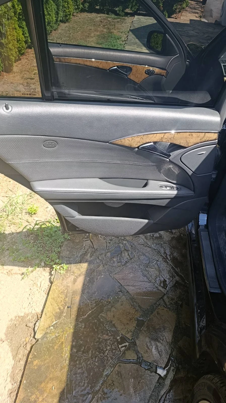 Mercedes-Benz E 320 Авангард , снимка 6 - Автомобили и джипове - 54385643
