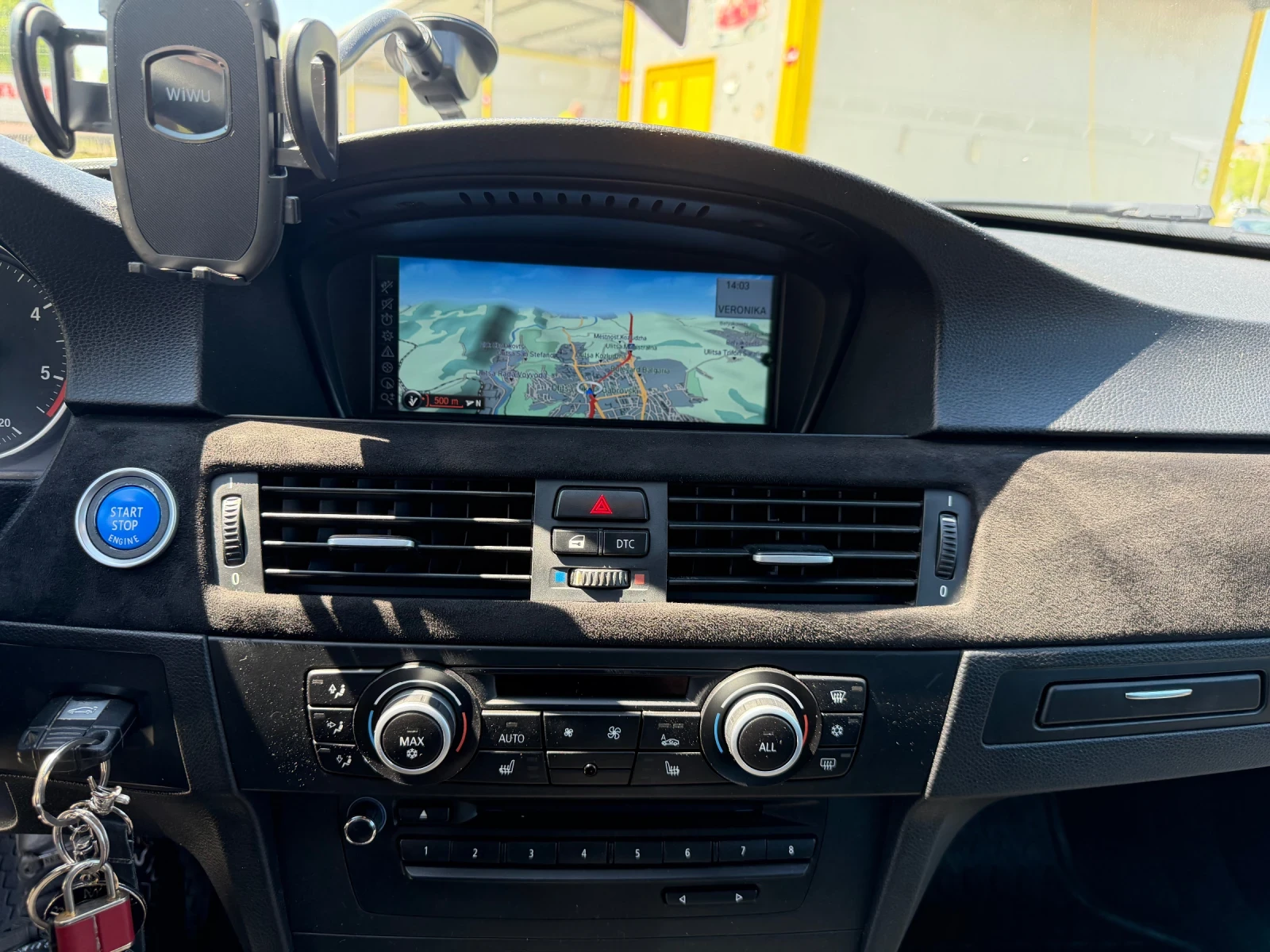 BMW 330 330 xd facelift, снимка 12 - Автомобили и джипове - 54428816