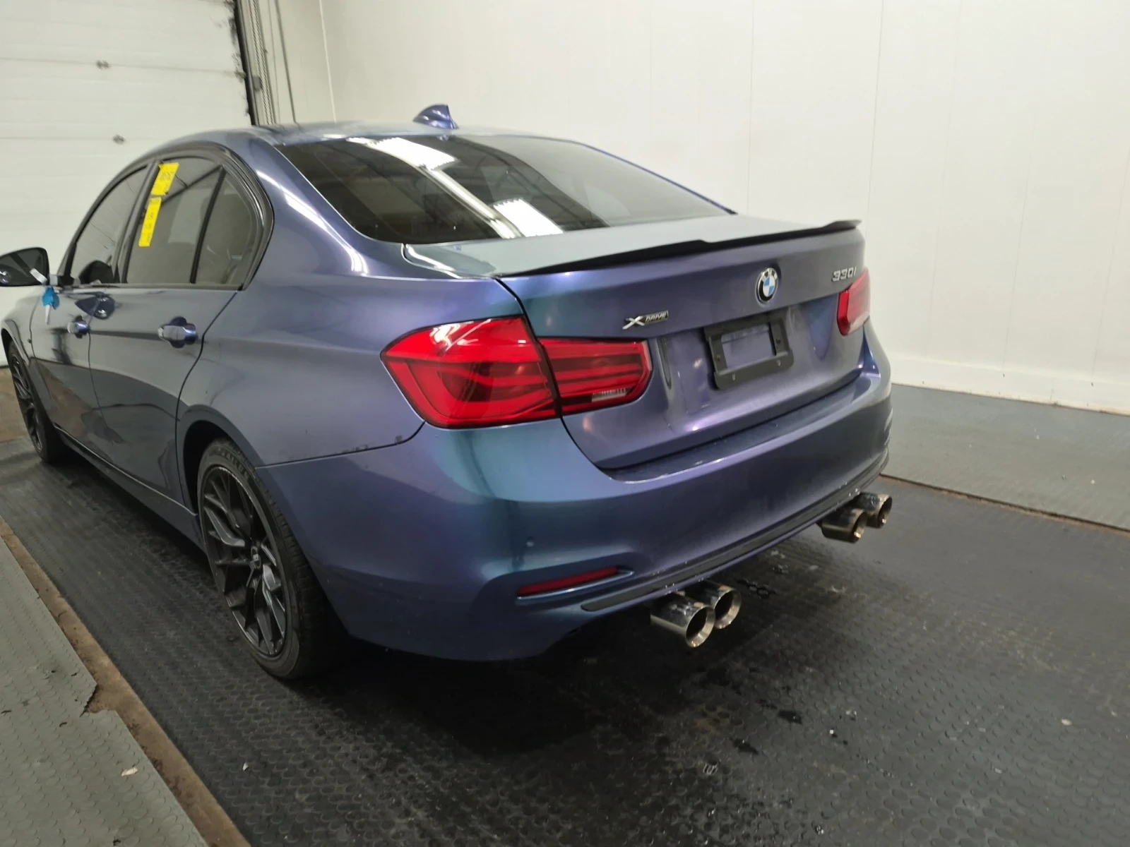 BMW 330 111 000KM* XDRIVE* ШИБИДАХ* ГУМИ+ ДЖАНТИ, снимка 4 - Автомобили и джипове - 55100867