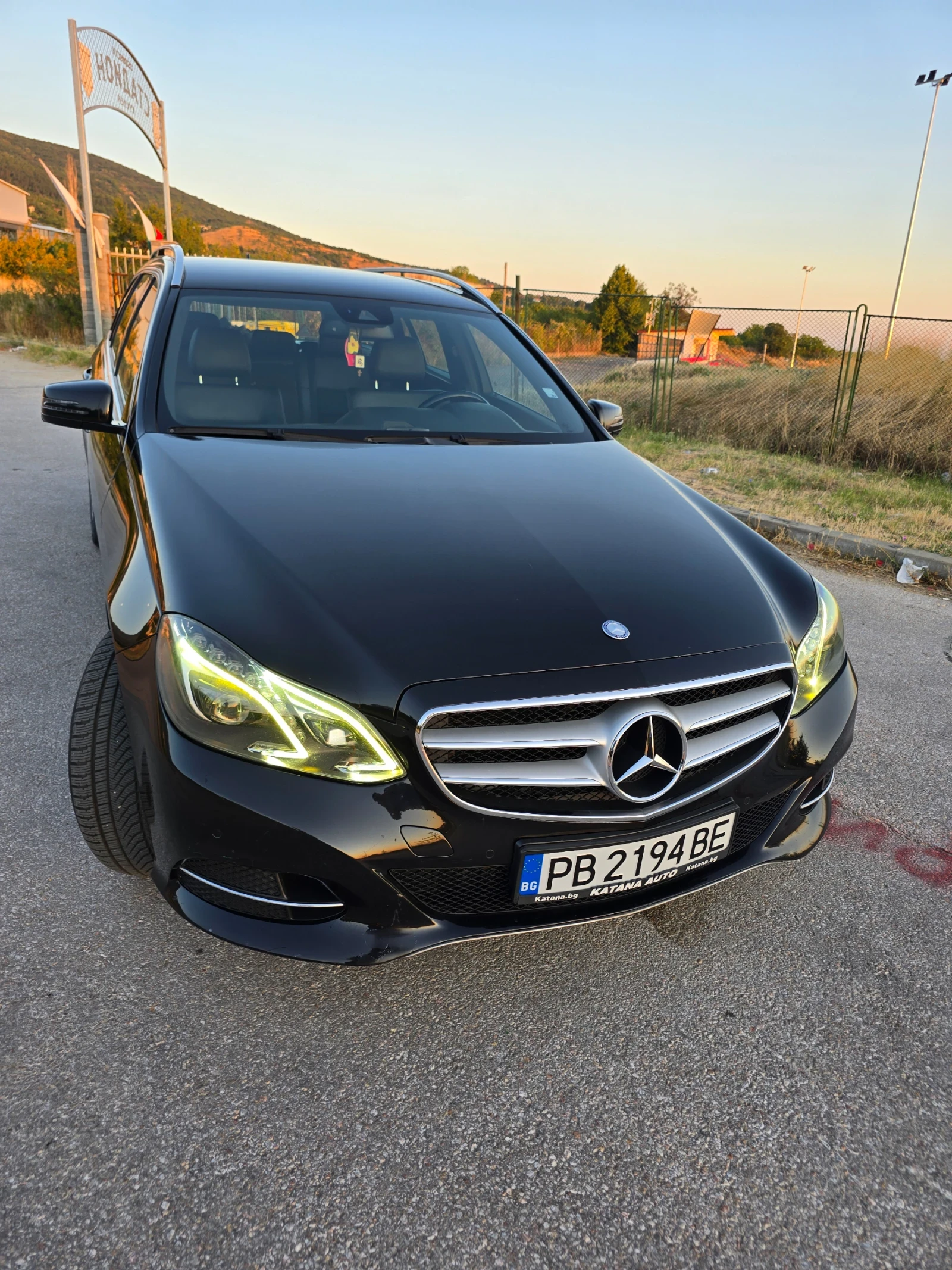 Mercedes-Benz E 220
